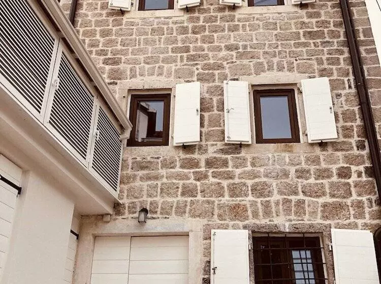 پانسیون Guesthouse Giraffe