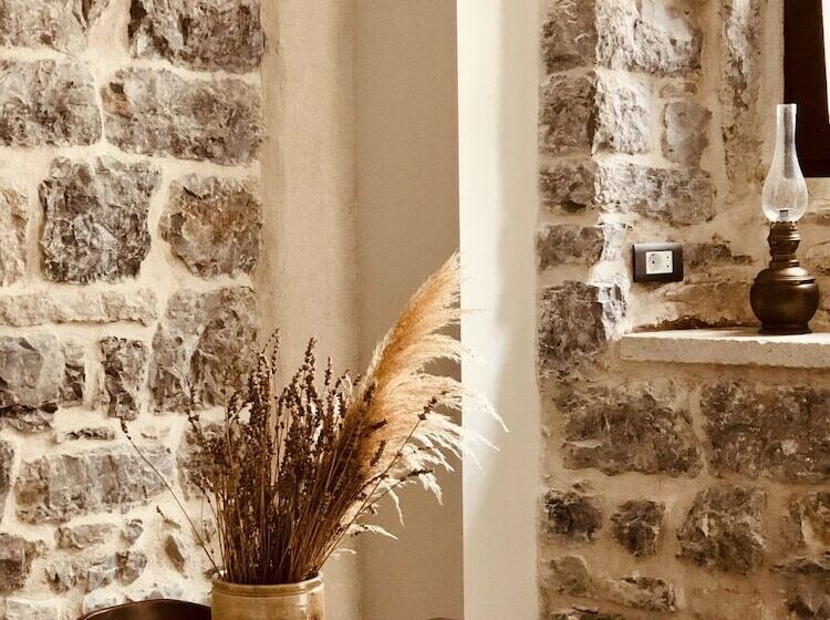 پانسیون Guesthouse Giraffe