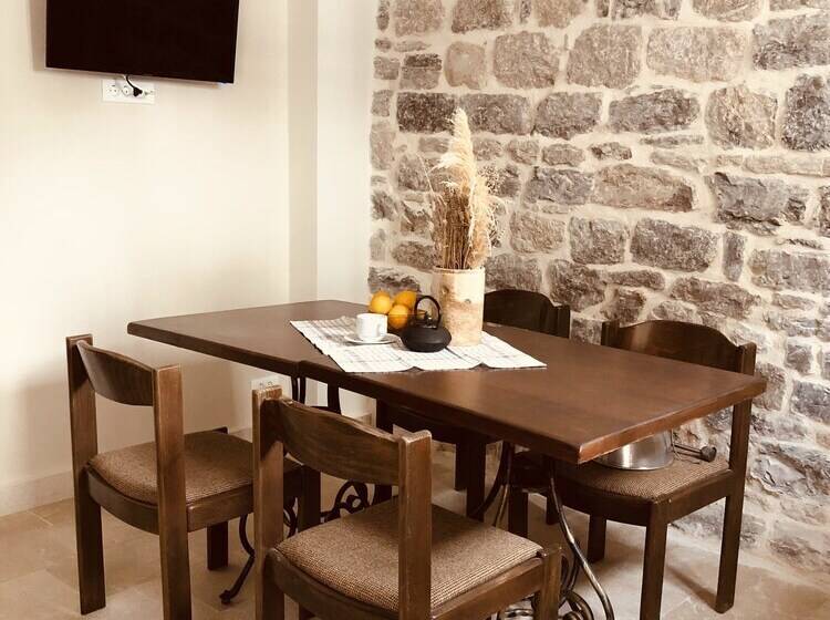 پانسیون Guesthouse Giraffe