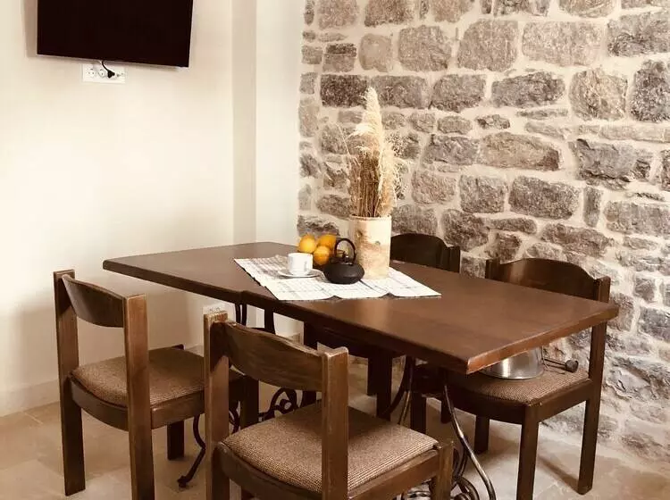 پانسیون Guesthouse Giraffe