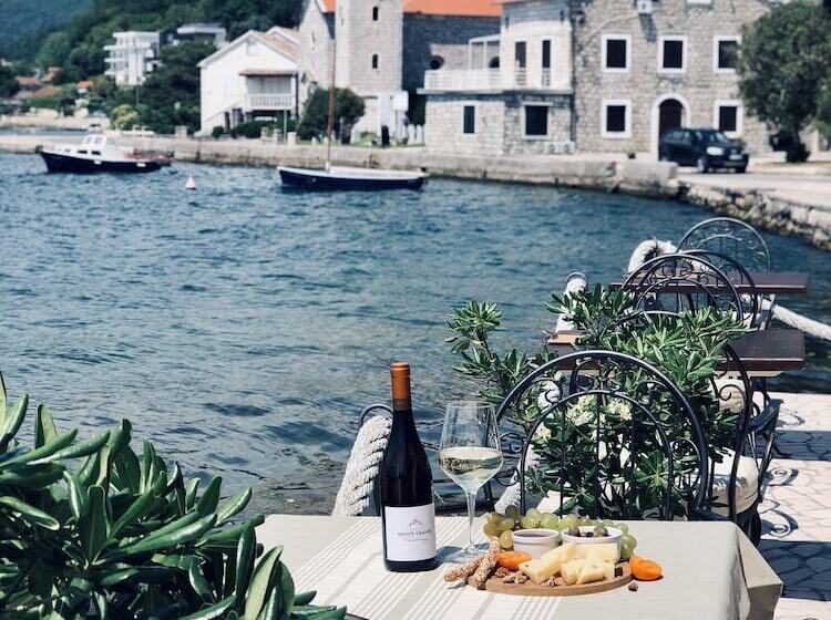 پانسیون Guesthouse Giraffe