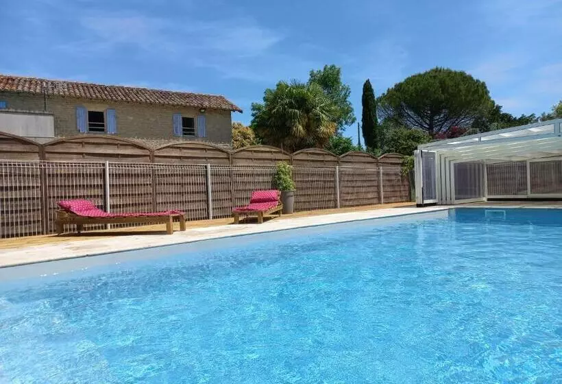 Aamiaismajoitus (B&B) Domaine De Fontsauzine   Gîtes Et Chambre D Hôtes