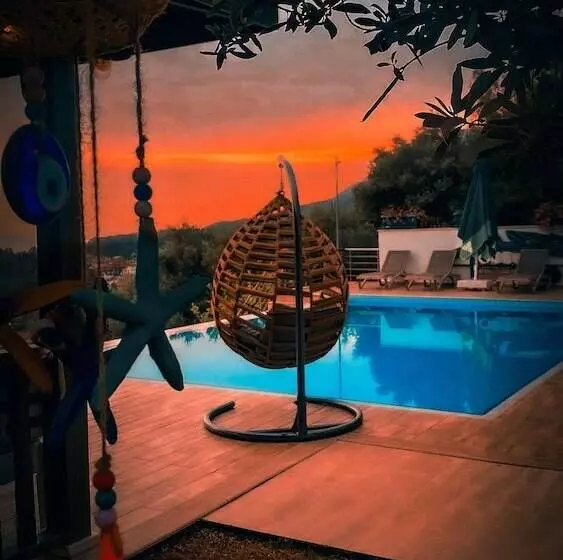 Hotelli Beacon Hill Suites