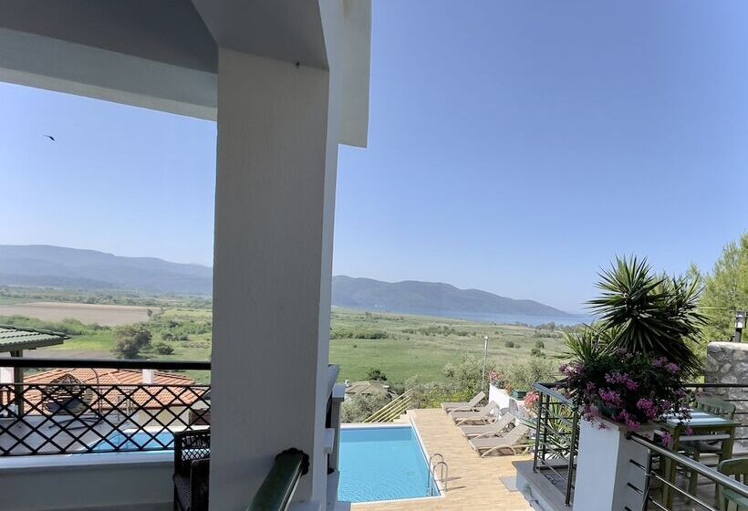 בית מלון כפרי Beacon Hill Suites