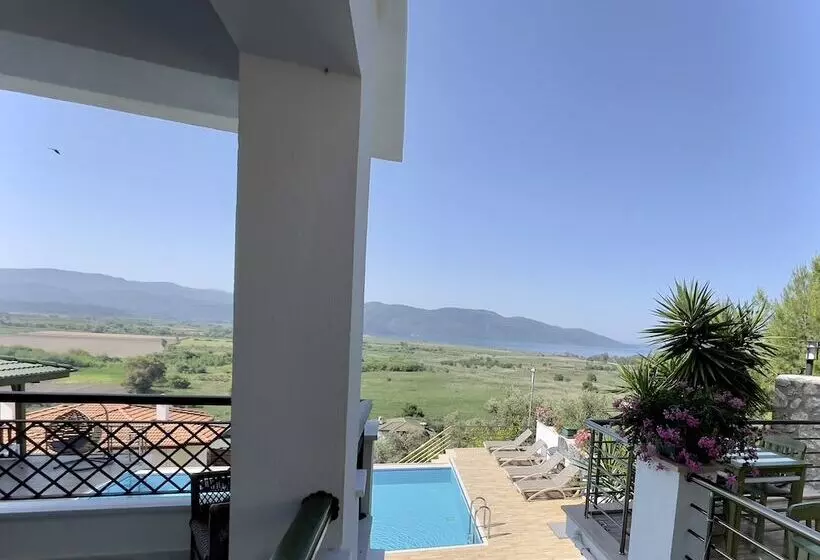 Hotelli Beacon Hill Suites