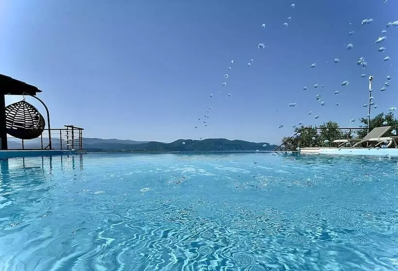 Hotelli Beacon Hill Suites