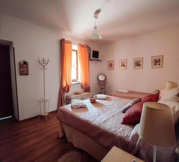 مبيت وإفطار Casale Dei Ricordi