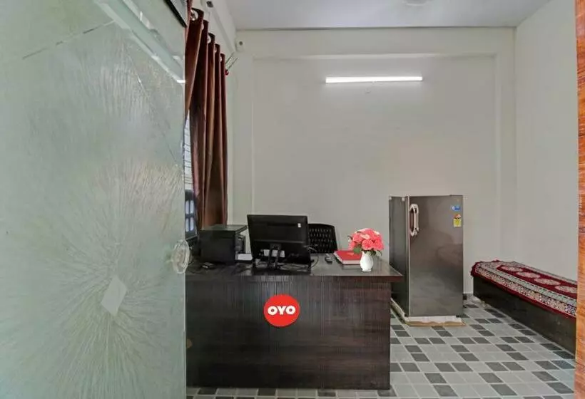 Hotelli O Dhurva Inn