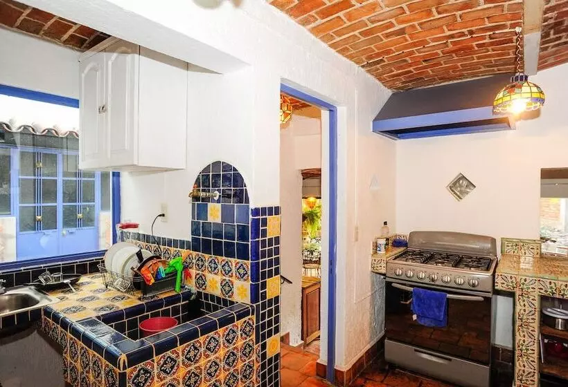 Kapselihotelli Casa Aurora