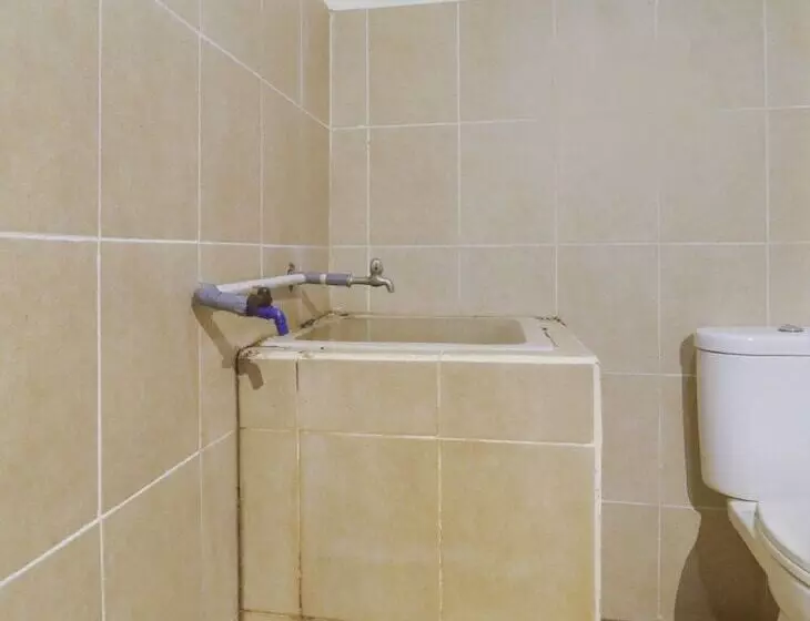 ホテル Oyo 91262 Wisma Sido Moro