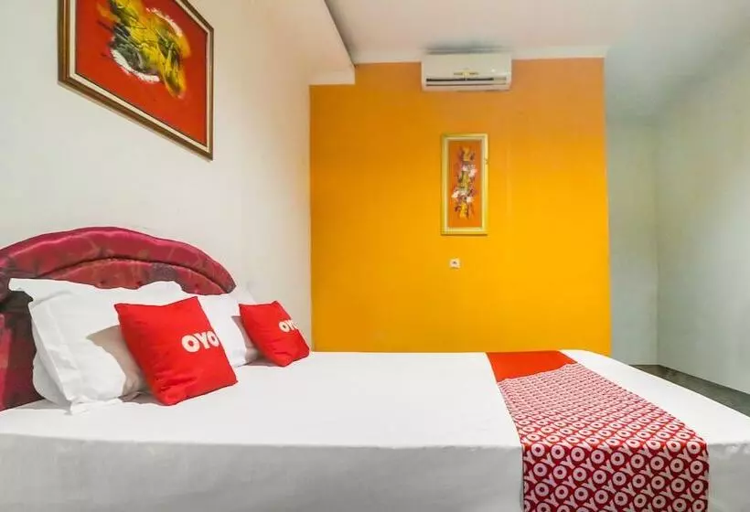 ホテル Oyo 91262 Wisma Sido Moro