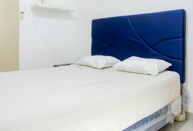 בית מלון כפרי Redliving Apartemen Paradise Mansion   Gunawan