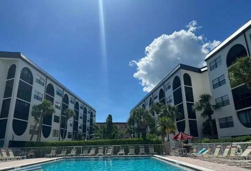 Knot A Care Remodeled Direct Water Access Condo With Ocean And Pool Views Now Sleeps Six