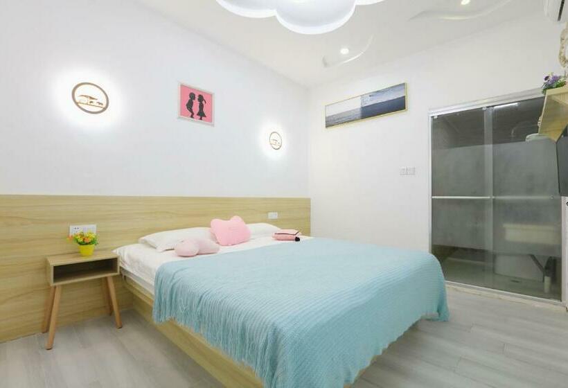 Pensiune 厦门路家原宿