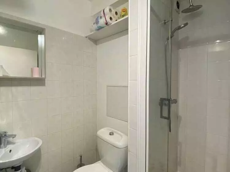 Majatalo Home Peace Hôte Three