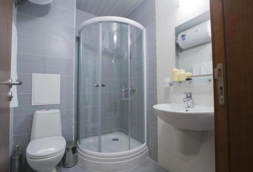 500м. от лифта сладък дом в белведере спа комплекс