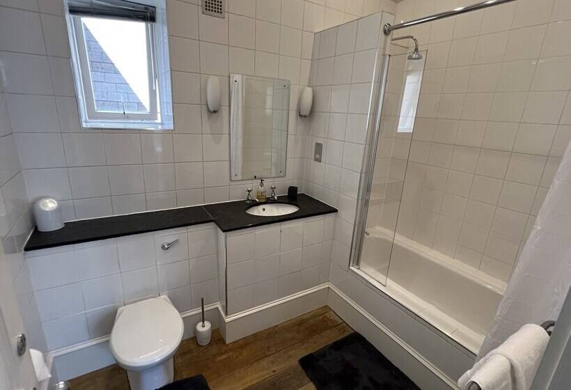 Centrally Located 1 Bed Apartment In Inverness