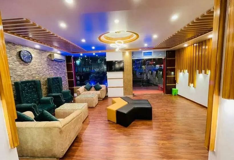 هتل Delowar Paradise