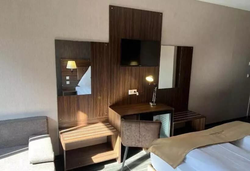 Hotelli Pasa Paradies Kostenlose Parkplätze