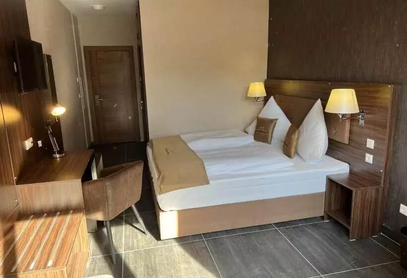 Hotelli Pasa Paradies Kostenlose Parkplätze