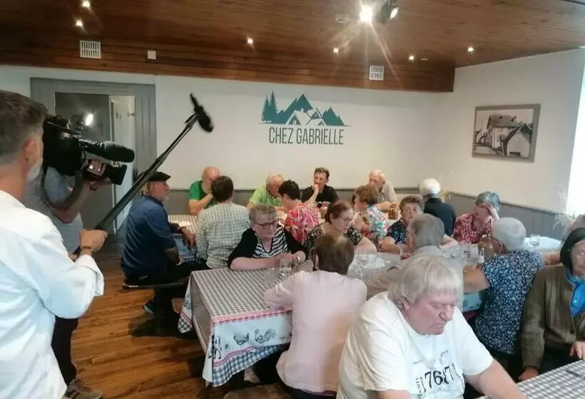 Auberge Chez Gabrielle   Vallée De Lesponne