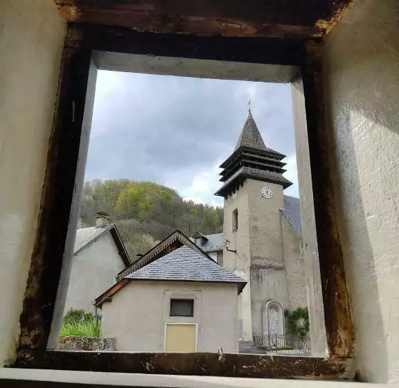 Auberge Chez Gabrielle   Vallée De Lesponne