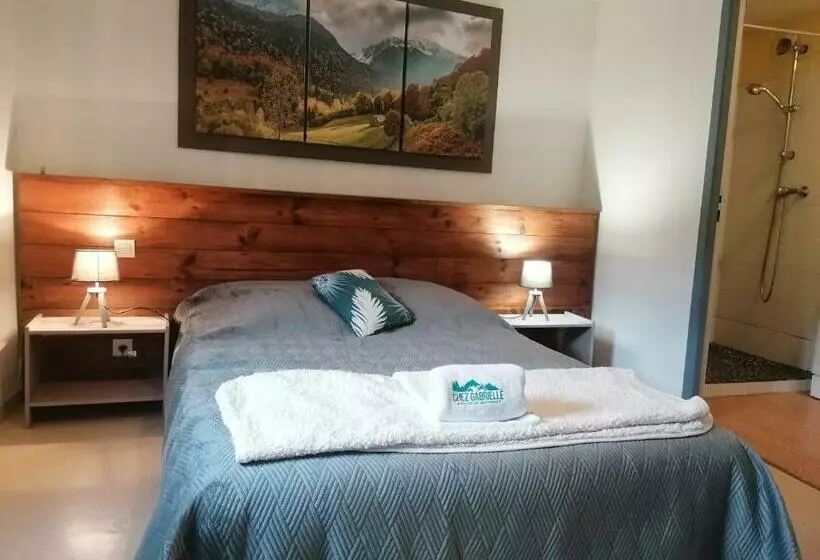 Auberge Chez Gabrielle   Vallée De Lesponne