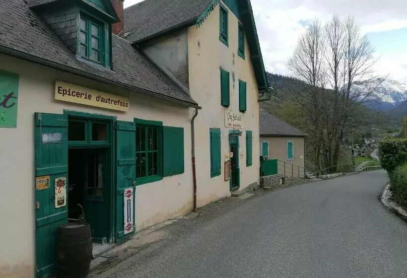Auberge Chez Gabrielle   Vallée De Lesponne