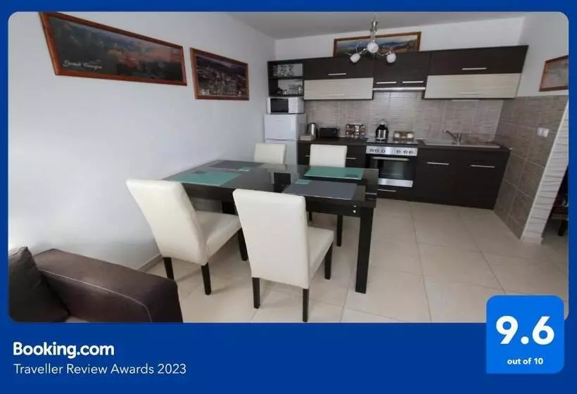 Blonde River Apartman Sőtér Szeged