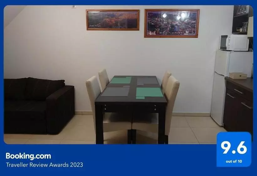 Blonde River Apartman Sőtér Szeged