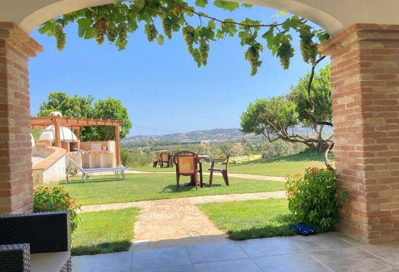 Hotel Essenza Di Mirto