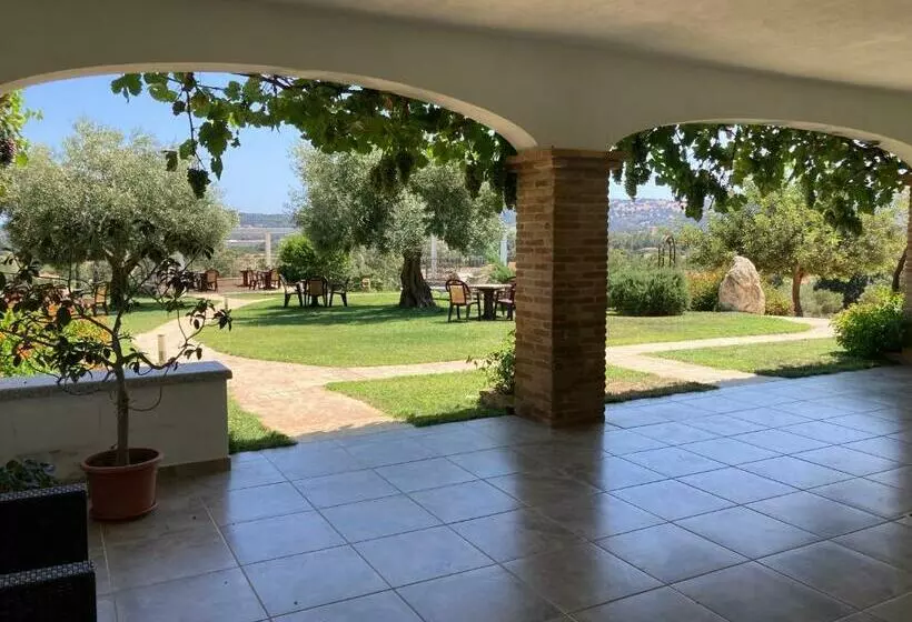 Hotelli Essenza Di Mirto