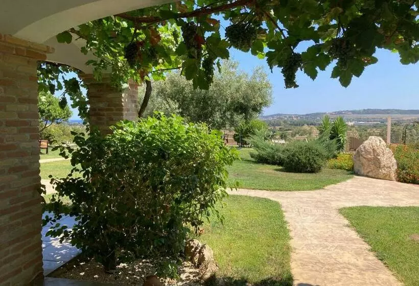 Hotelli Essenza Di Mirto