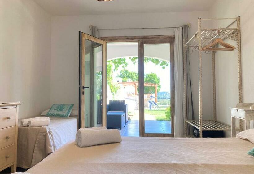 Hotel Essenza Di Mirto