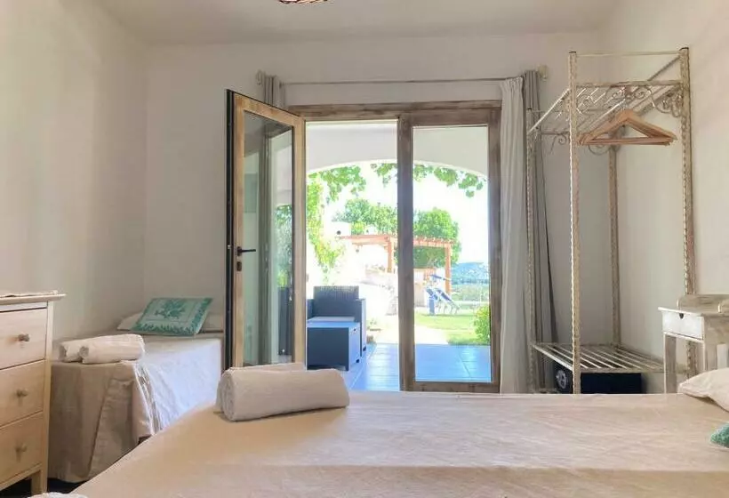 Hotelli Essenza Di Mirto