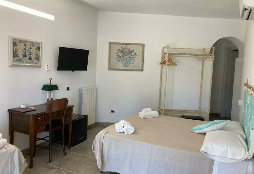 Hotelli Essenza Di Mirto