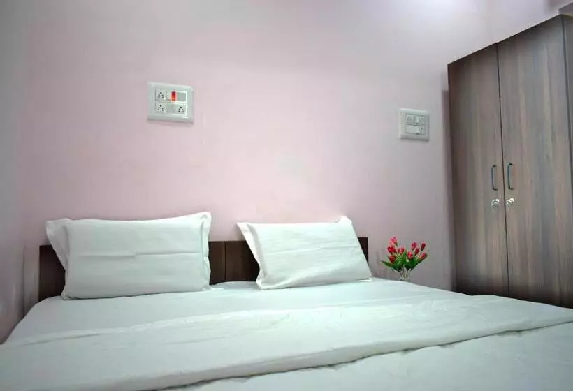 Hotelli B R Inn