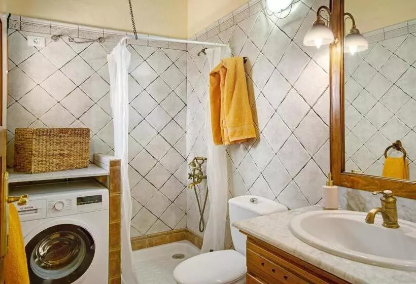 Casita Feliz