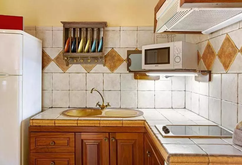 Casita Feliz