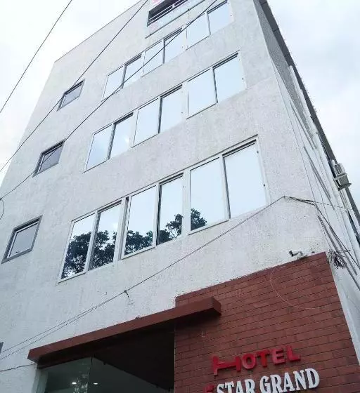 ホテル 5 Star Grand  Premium