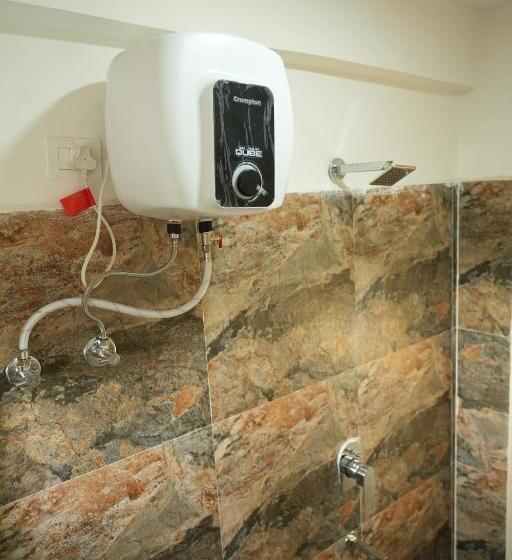 فندق 5 Star Grand  Premium