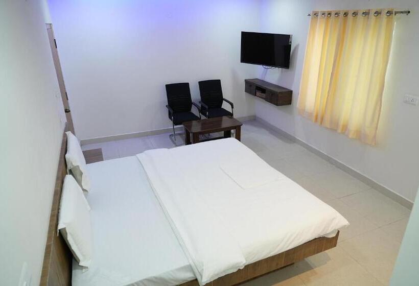 فندق 5 Star Grand  Premium