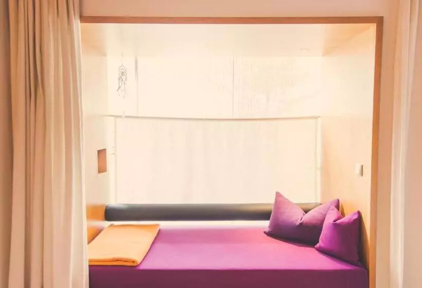 Quality Hosts Arlberg   Hotel Anton