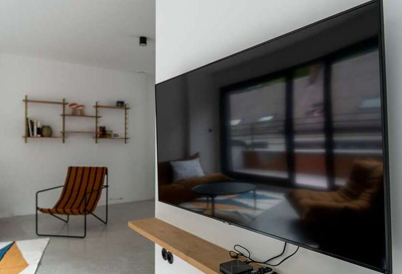 هتل Espace 43 Les 7 Chambres