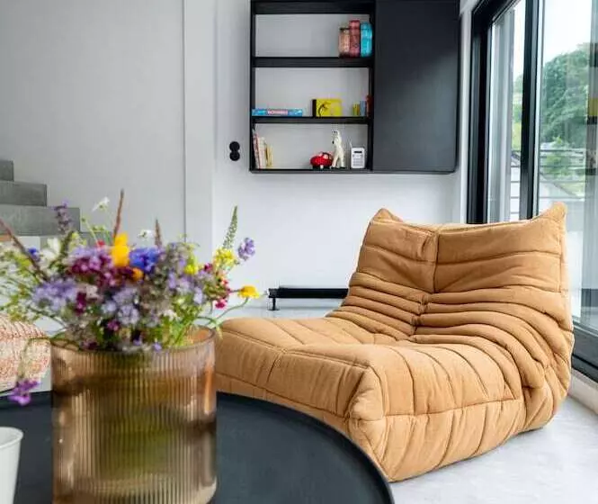 هتل Espace 43  Les 7 Chambres