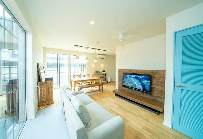 בית מלון כפרי Raw_