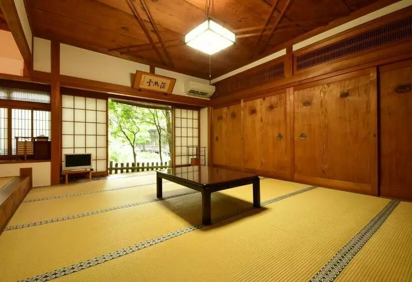 旅館 高野山 宿坊 大明王院  Koyasan Shukubo Daimyououin