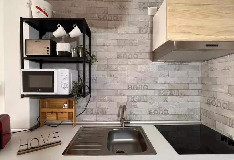 Teodósio   Ar Condicionado Perto Praias   Zona Central