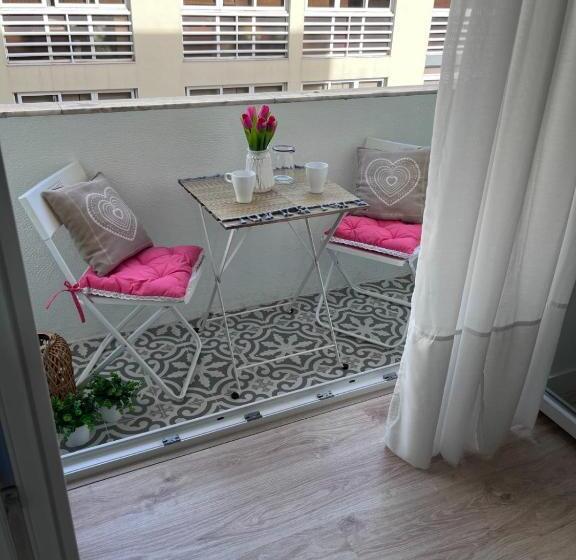 Teodósio Ar Condicionado Perto Praias Zona Central