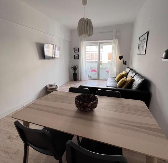 Teodósio Ar Condicionado Perto Praias Zona Central